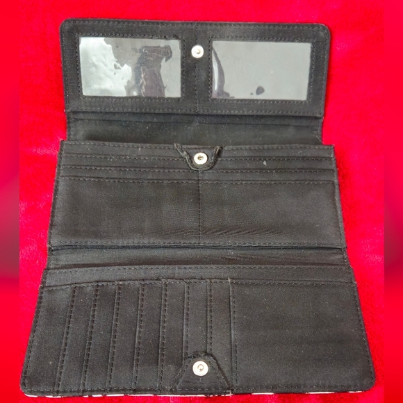 Kenneth Cole Reaction Black and White Animal Print Tri-fold Wallet - Picture 3 of 6